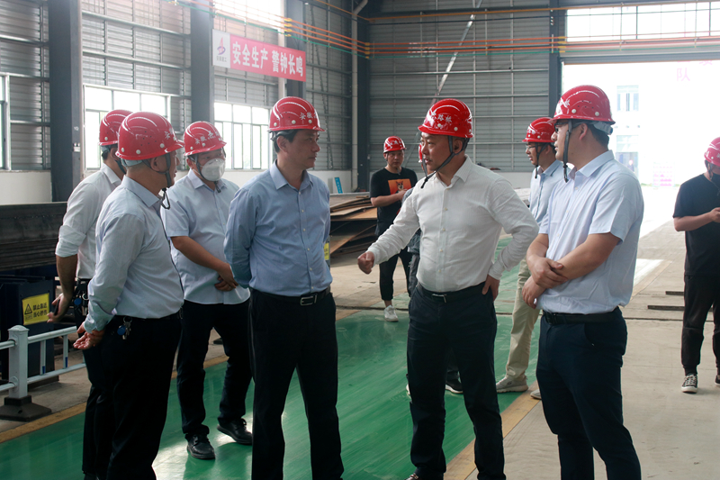 蕪湖市住建局黨委書記、局長朱發(fā)沐一行到安徽建工鋼構智能制造有限公司調(diào)研2